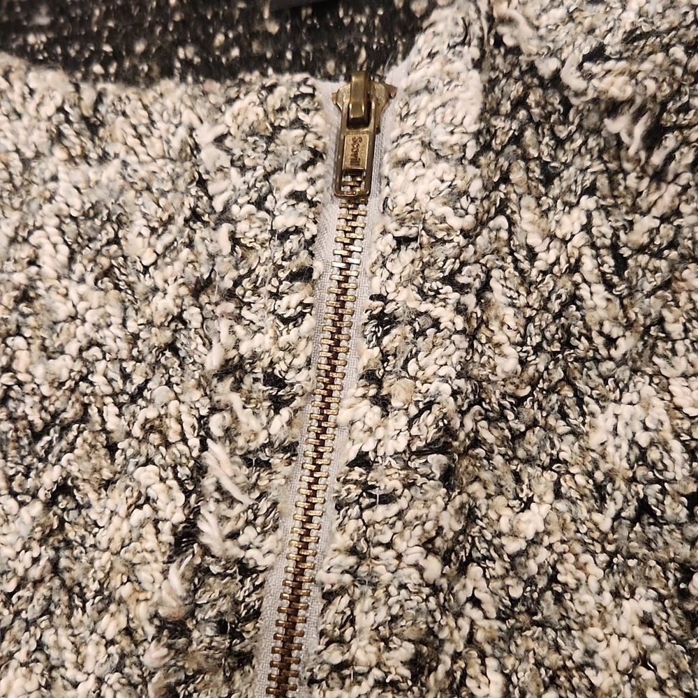 [A.N.A] Zip Up Sweater with pockets - Size M - Picture 6 of 8